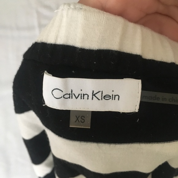 Beautiful Calvin Klein long dress - Picture 3 of 4